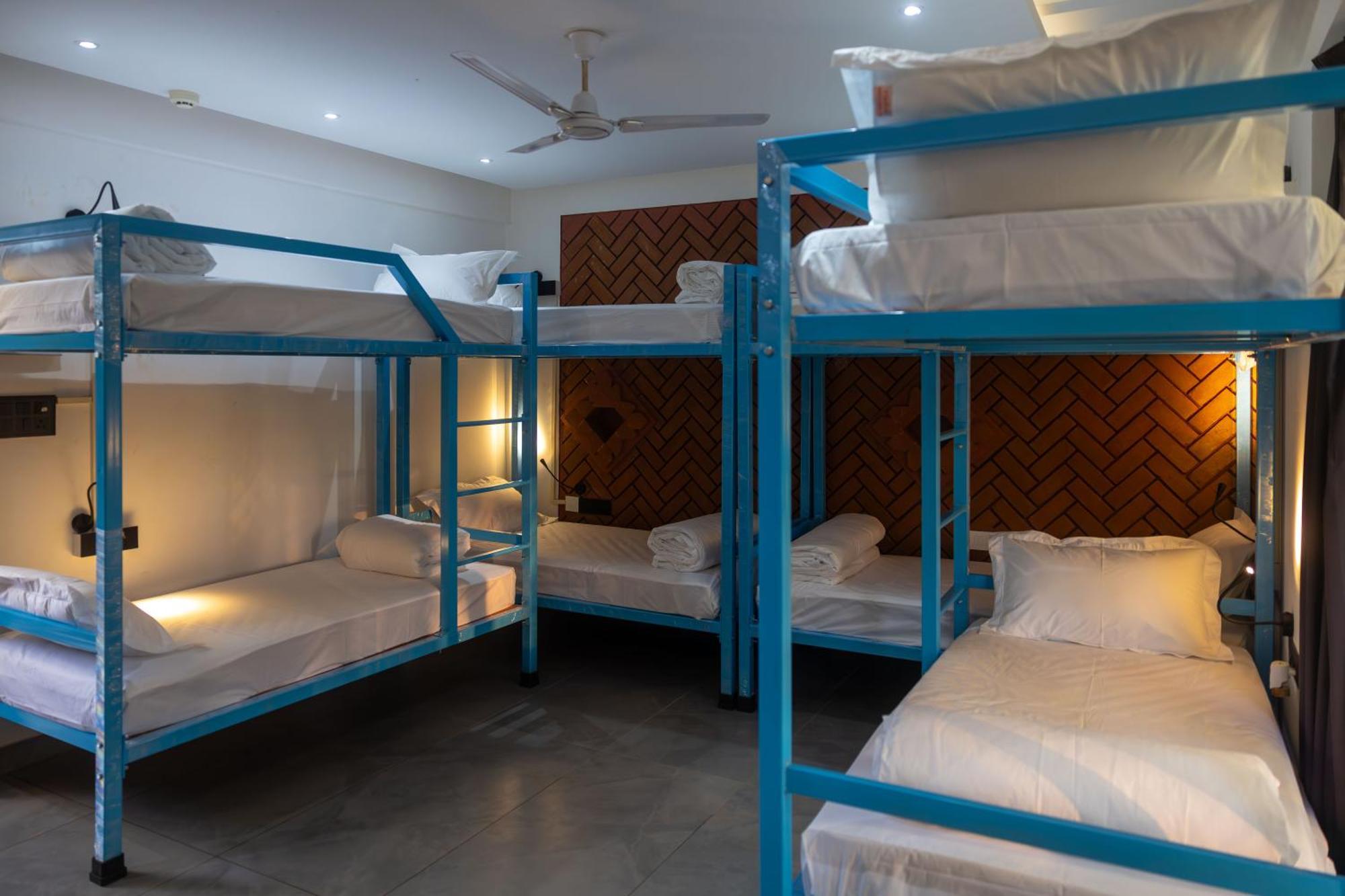 Downtown Hostels - Anjuna Exterior photo